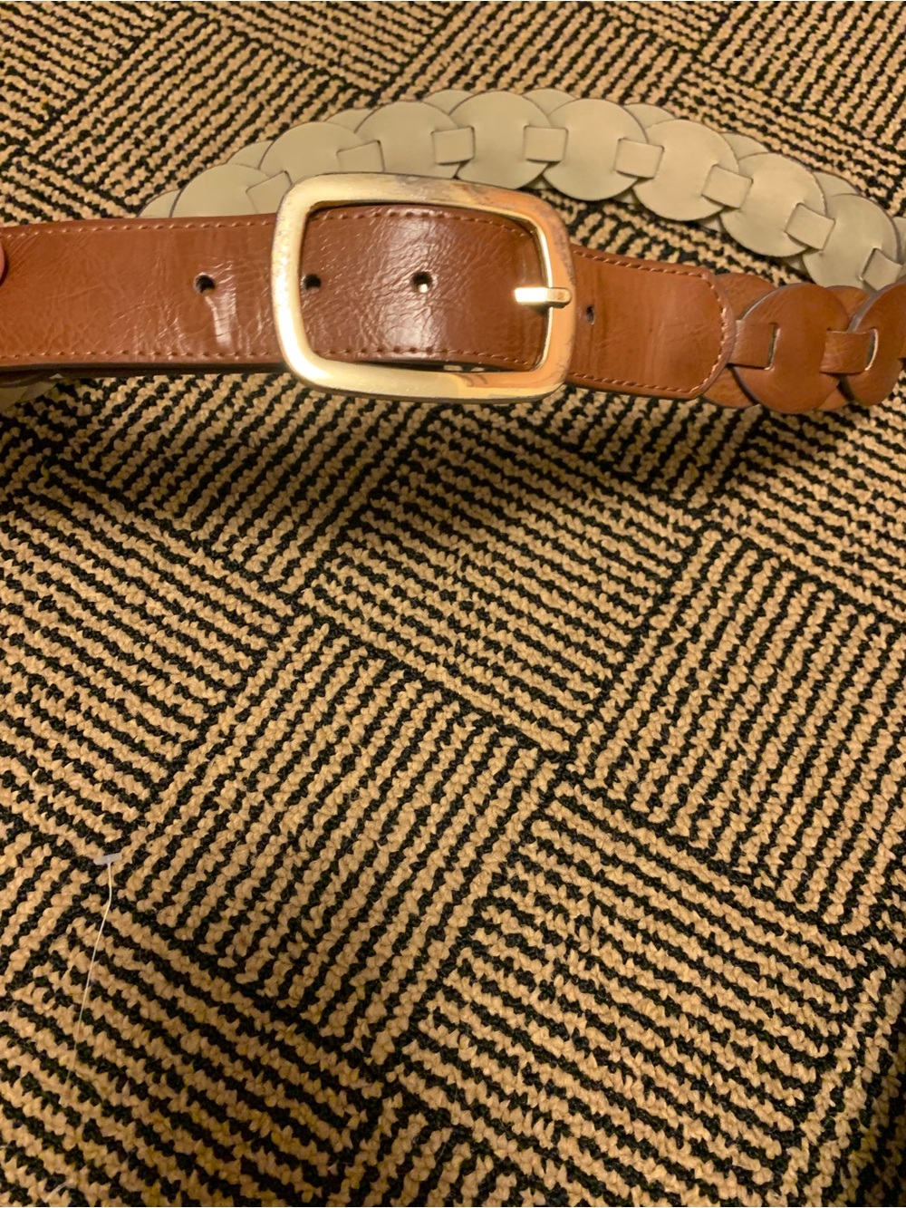 Classic Men’s Brown Braided Leather Belt with Gold Buckle, rectangular edges